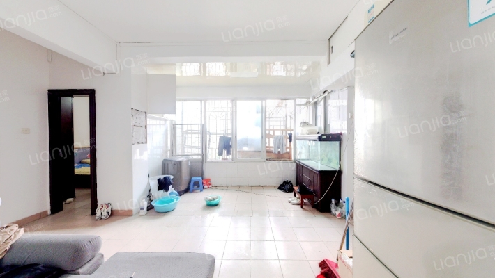 天鹅花苑二手房实景图