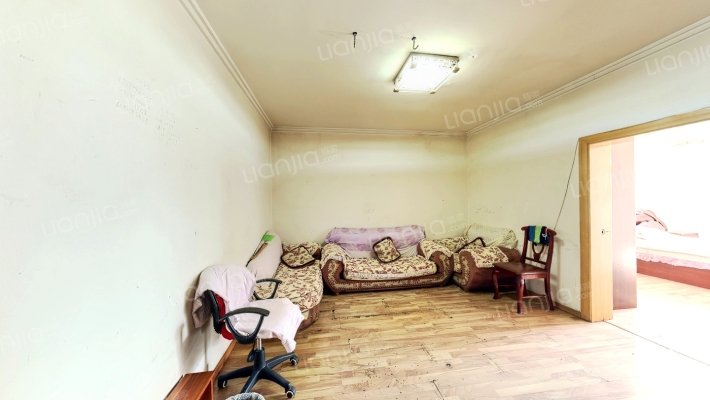 百合家园二手房实景图