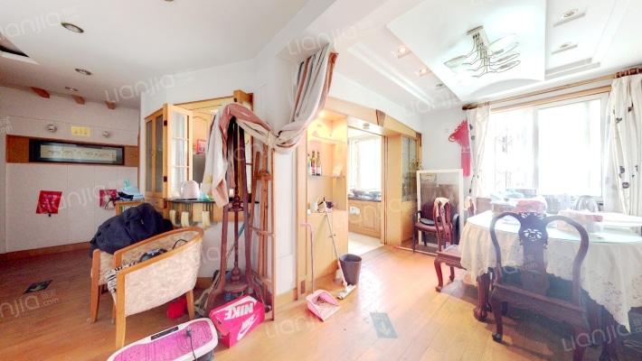 新景苑二手房实景图