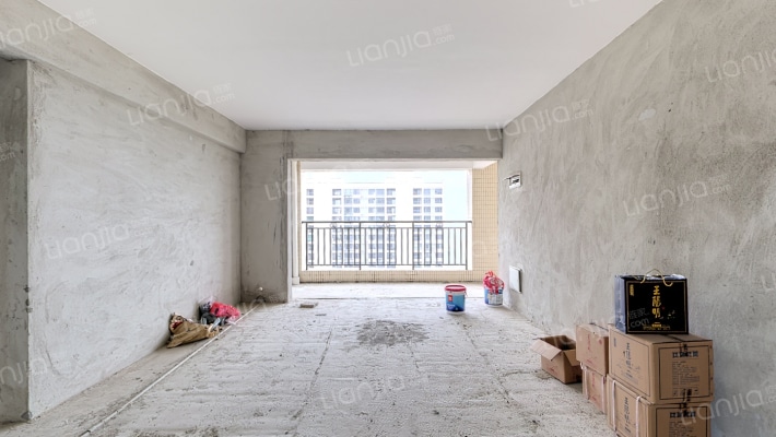 奥林清华花园二手房实景图