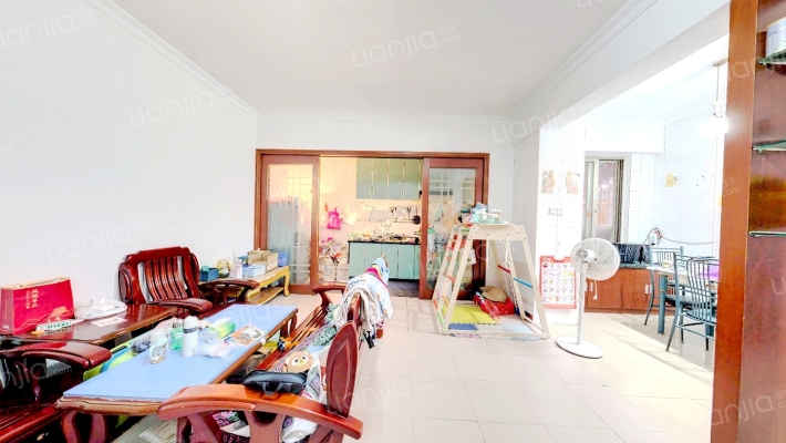 佛山交警家属楼二手房实景图