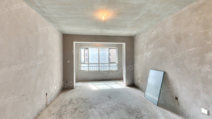 东方嘉苑南区二手房实景图