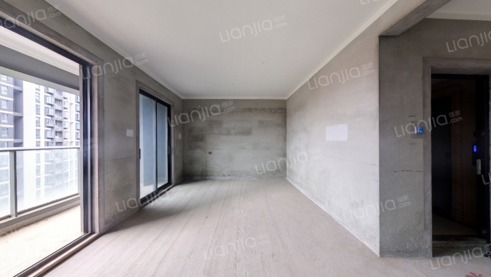 融创前湖道二手房实景图