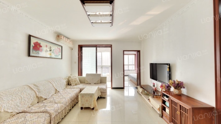 天琴湾一期二手房实景图