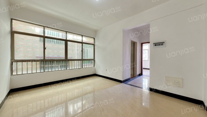 网髻路二手房实景图