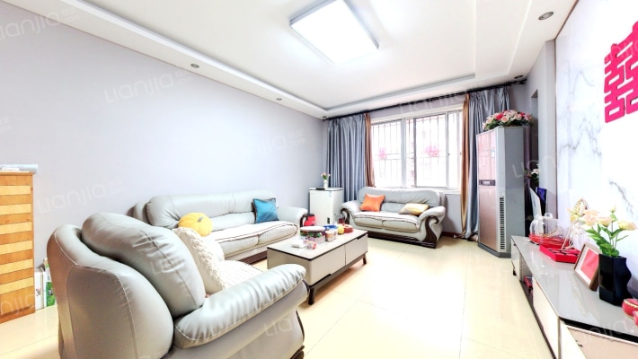 艺苑新村二手房实景图