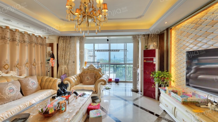 日月山水东区二手房实景图