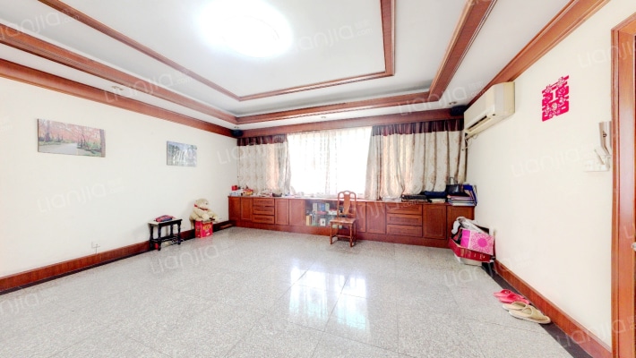 海关公寓二手房实景图