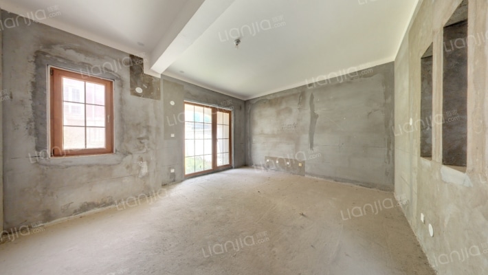 洞林湖新田城别墅区D区二手房实景图