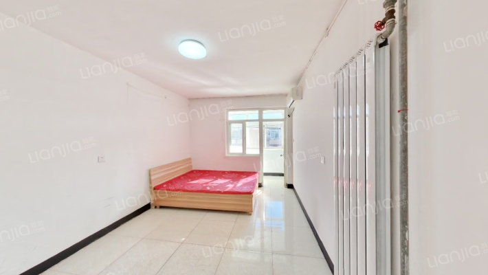 制刷厂宿舍二手房实景图