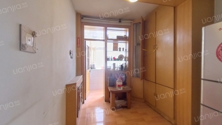 五一八社区二手房实景图