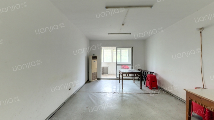 新三园花苑二手房实景图