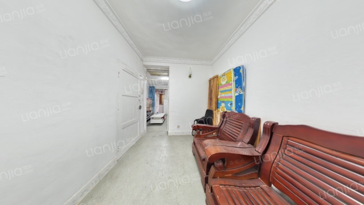 蓑草路95号二手房实景图