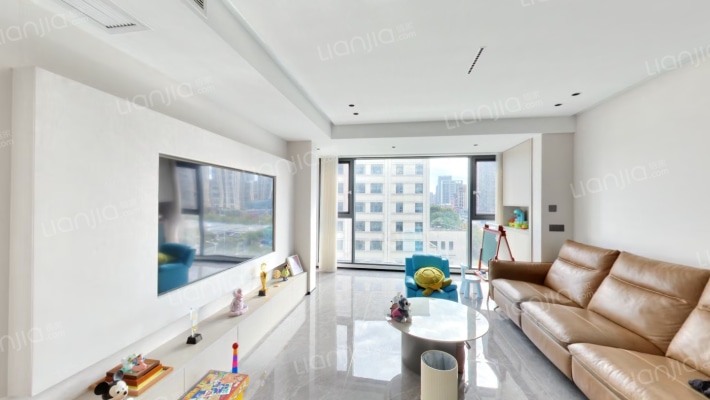 中南樾府二手房实景图