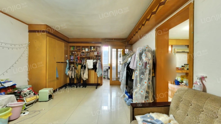 鸿雁社区二手房实景图