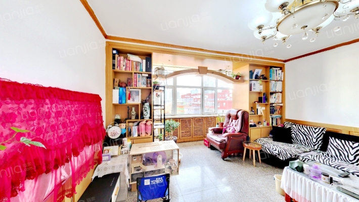 上马街五处宿舍二手房实景图