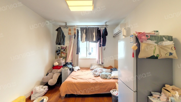 华师大二村二手房实景图