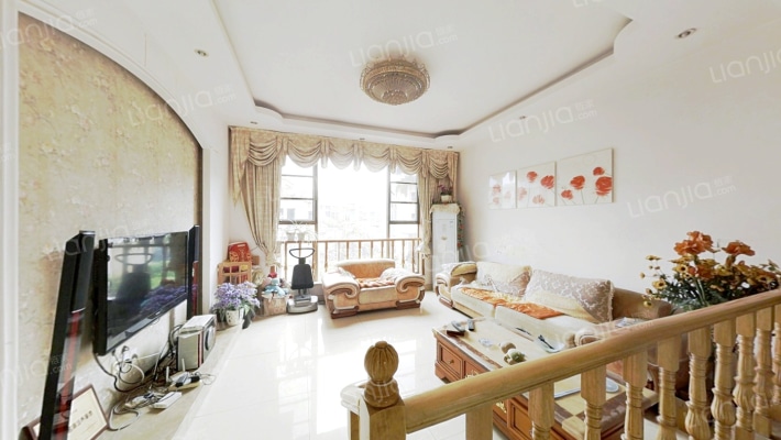 领地凯旋帝景二手房实景图