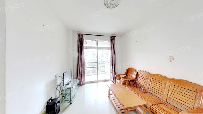 东方高尔夫花园A区二手房实景图