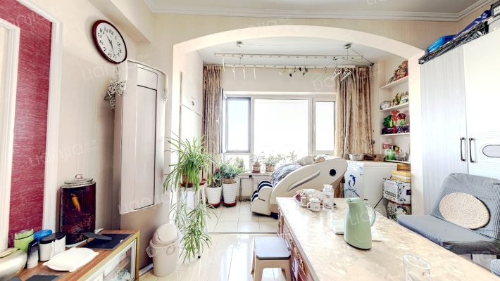 宝龙国际酒店公寓二手房实景图