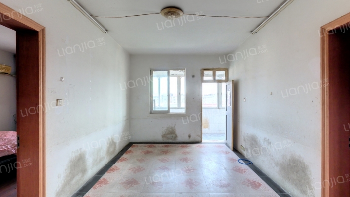 钟楼新村二手房实景图