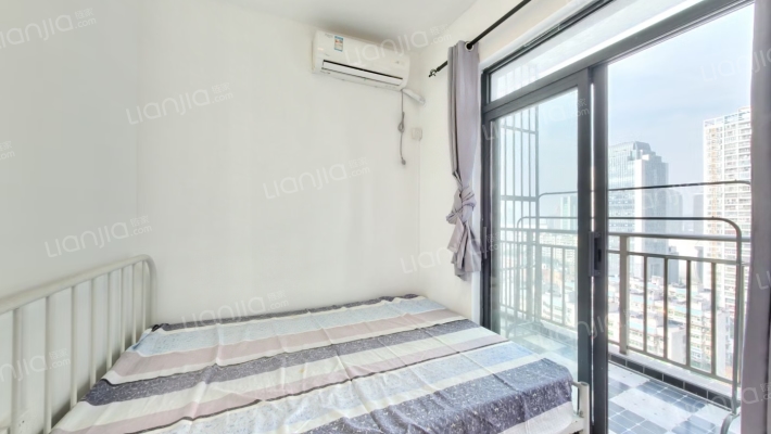 健龙尚谷杰座二期二手房实景图