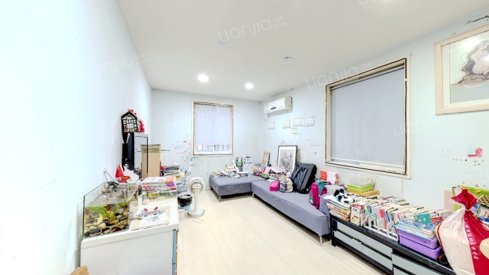 水心住宅菱组团二手房实景图