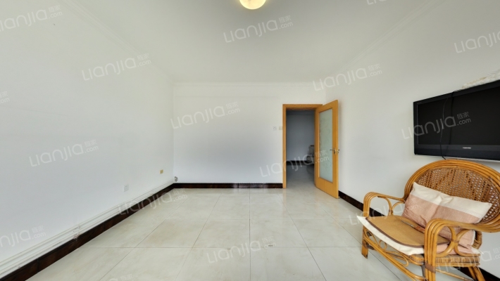 双新里二手房实景图