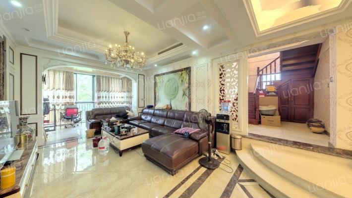 金沙愉景一期二手房实景图