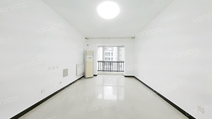 恒泰德钰名邸二手房实景图