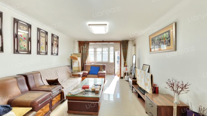 丽湖馨居二手房实景图