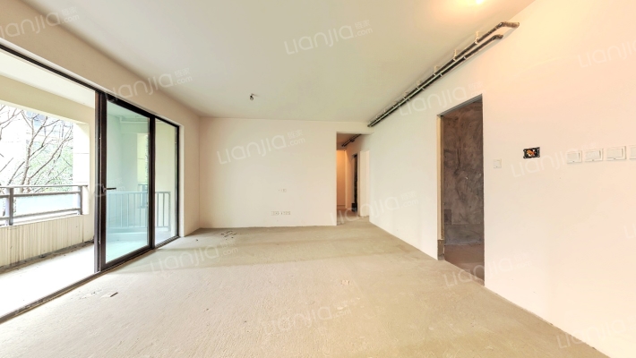 龙湖听蓝湾二期二手房实景图