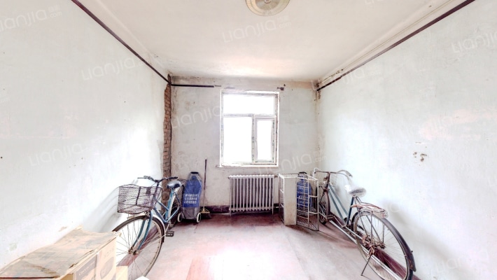 五爱里二手房实景图