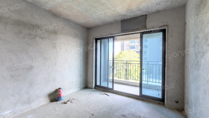 海港成珀丽轩二手房实景图