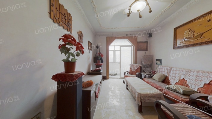 劳动路32号院二手房实景图