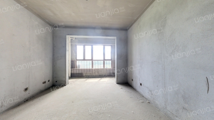 雨润星雨华府二手房实景图