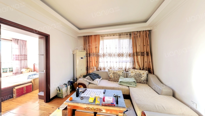 新华人家C区二手房实景图