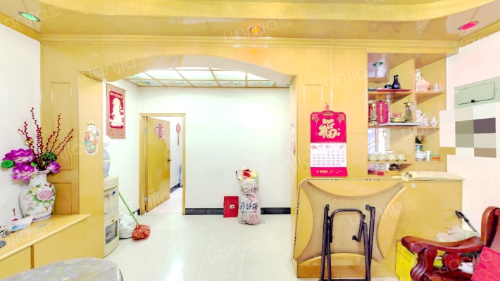 新园新村A座二手房实景图