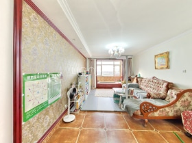 此房26年2月满五，精装修，采光好，视野好，看房方便