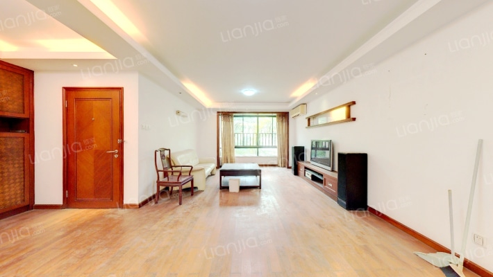 金碧苑二手房实景图