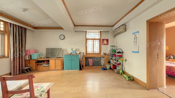 公园小区二手房实景图