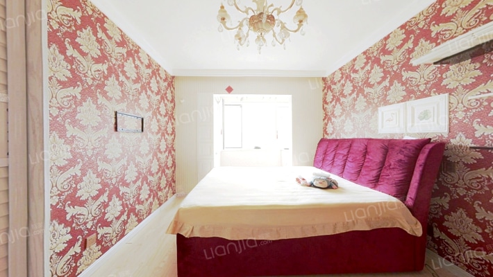 金海寶山新城二手房实景图