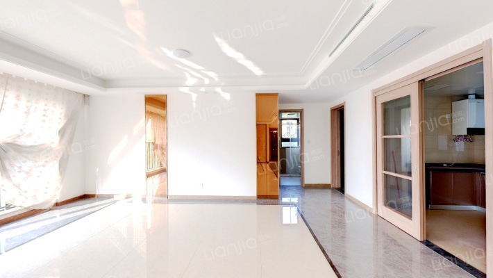 美的悦江府二手房实景图