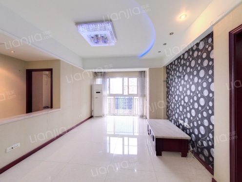 整租·青青雅舍 3室1厅 南/西南/北/东北