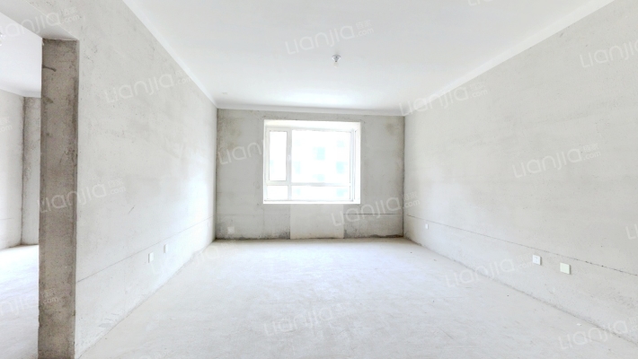 黄金湾府邸二手房实景图