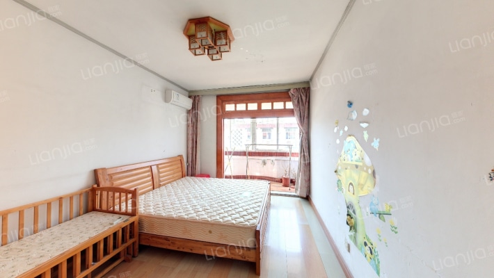 高河埂新村东区二手房实景图