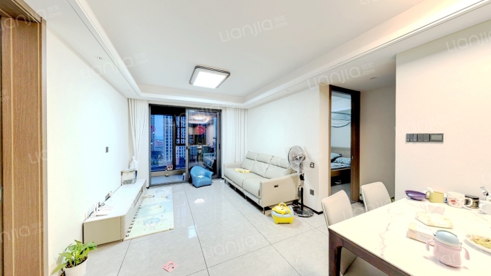 虹云之城二手房实景图