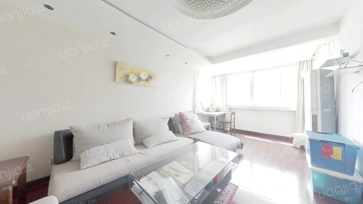 新里河新村二手房实景图