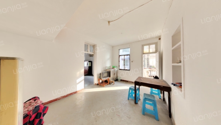 龙芽亭路10号二手房实景图