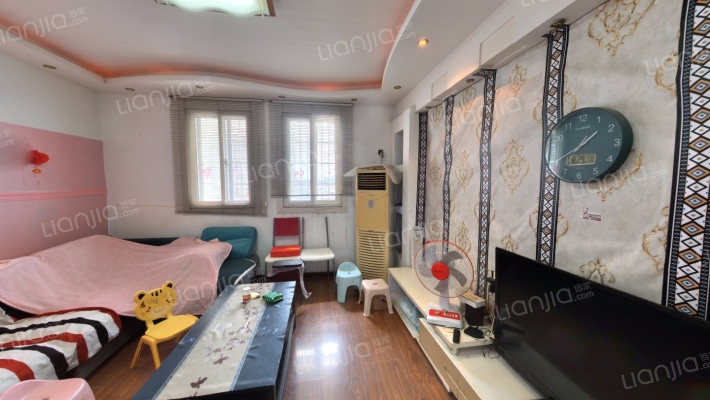 城市经典花园小区二手房实景图